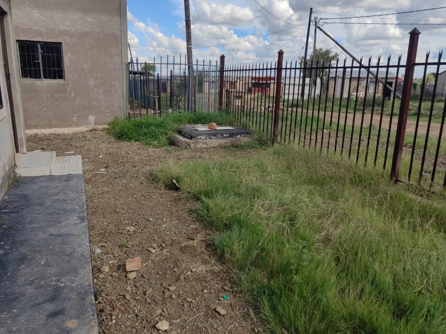 2 Bedroom Property for Sale in Rodenbeck Free State